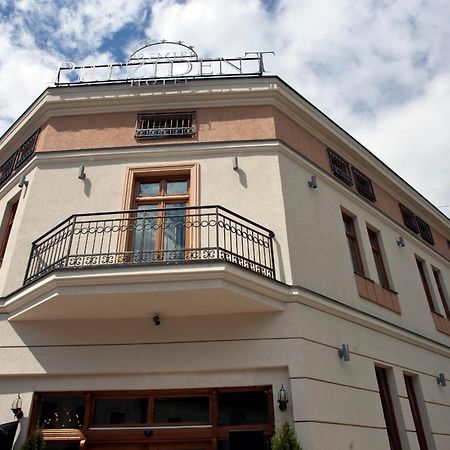 Premier Prezident Garni Hotel And Spa Sremski Karlovci Bagian luar foto