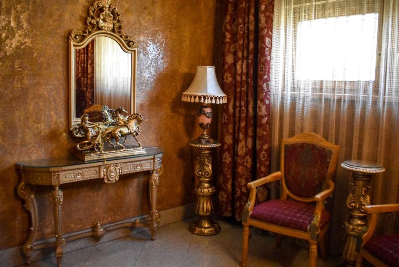 Premier Prezident Garni Hotel And Spa Sremski Karlovci Bagian luar foto