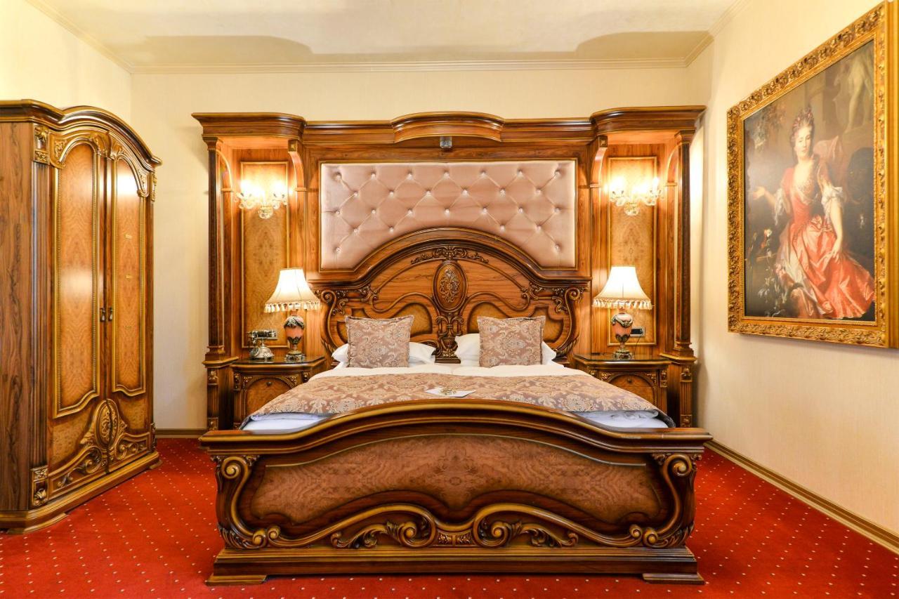 Premier Prezident Garni Hotel And Spa Sremski Karlovci Bagian luar foto