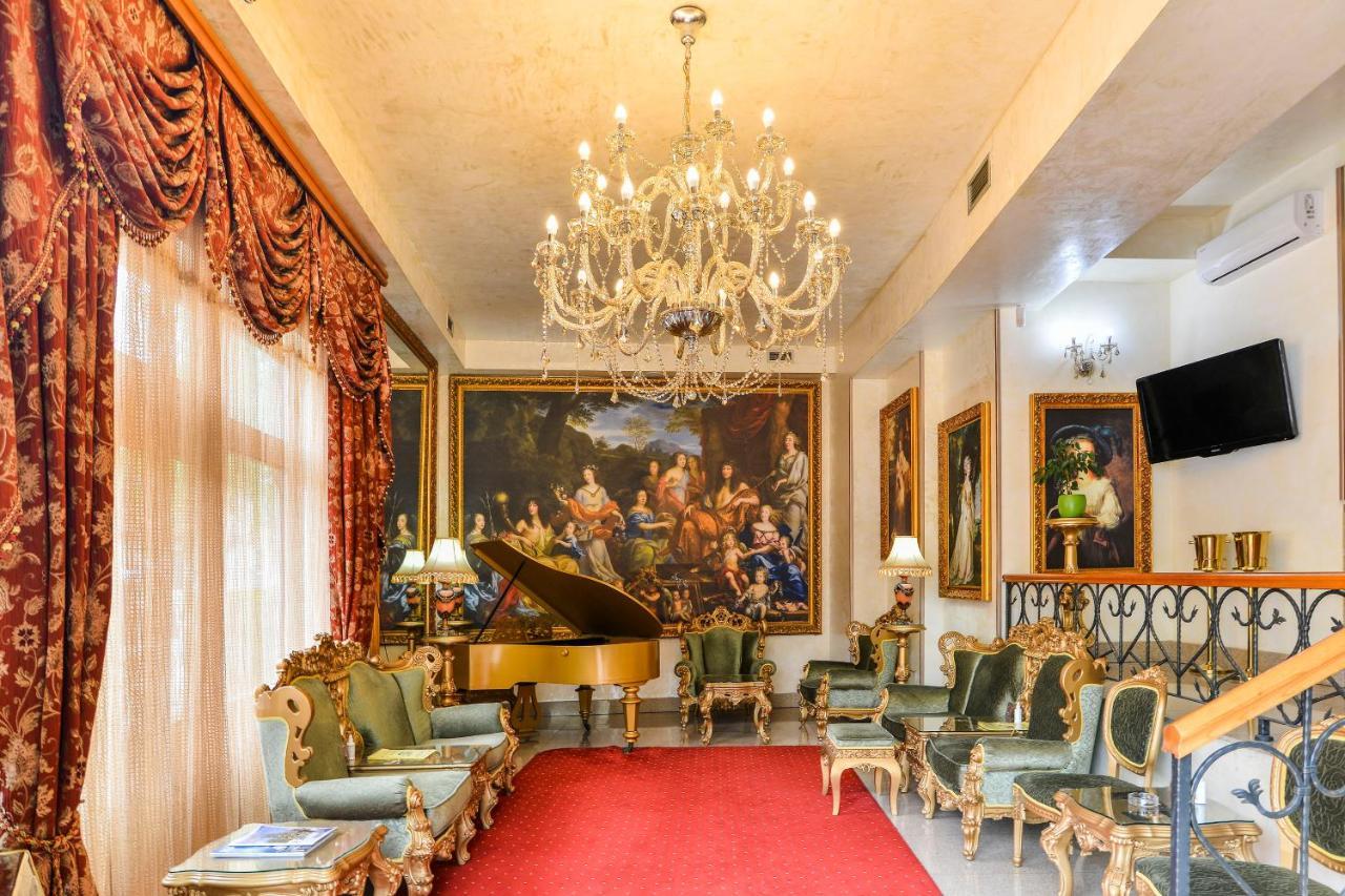 Premier Prezident Garni Hotel And Spa Sremski Karlovci Bagian luar foto