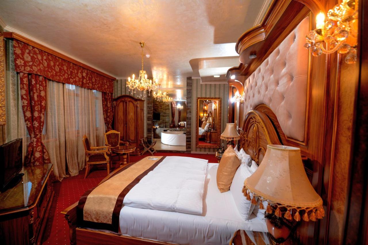 Premier Prezident Garni Hotel And Spa Sremski Karlovci Bagian luar foto