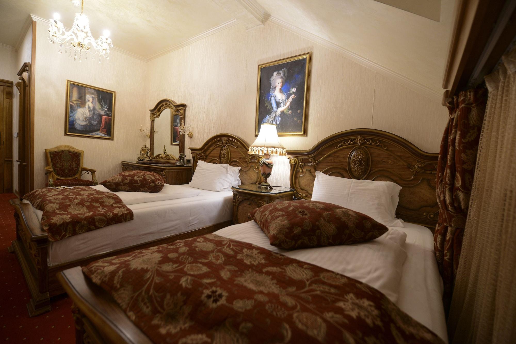 Premier Prezident Garni Hotel And Spa Sremski Karlovci Bagian luar foto